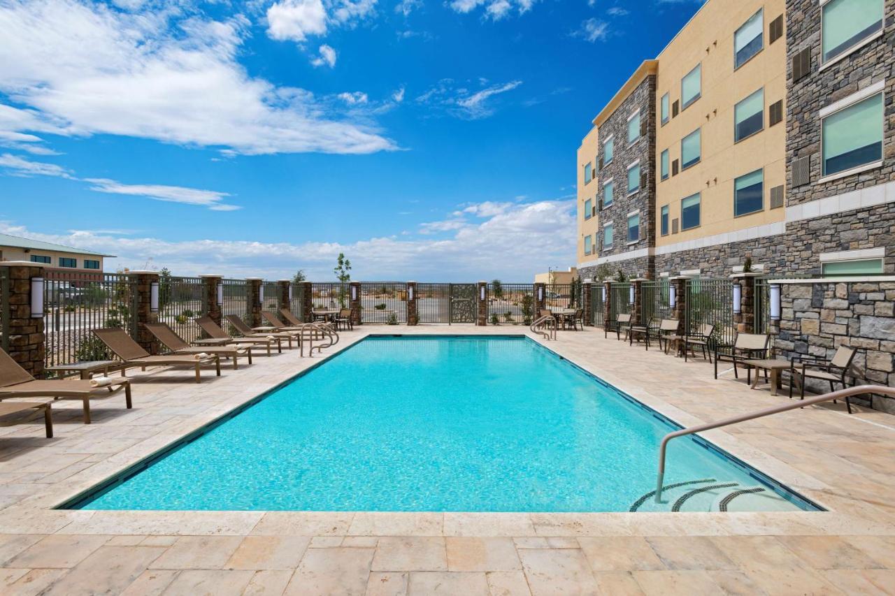 Hyatt House Carlsbad Hotel Exterior photo